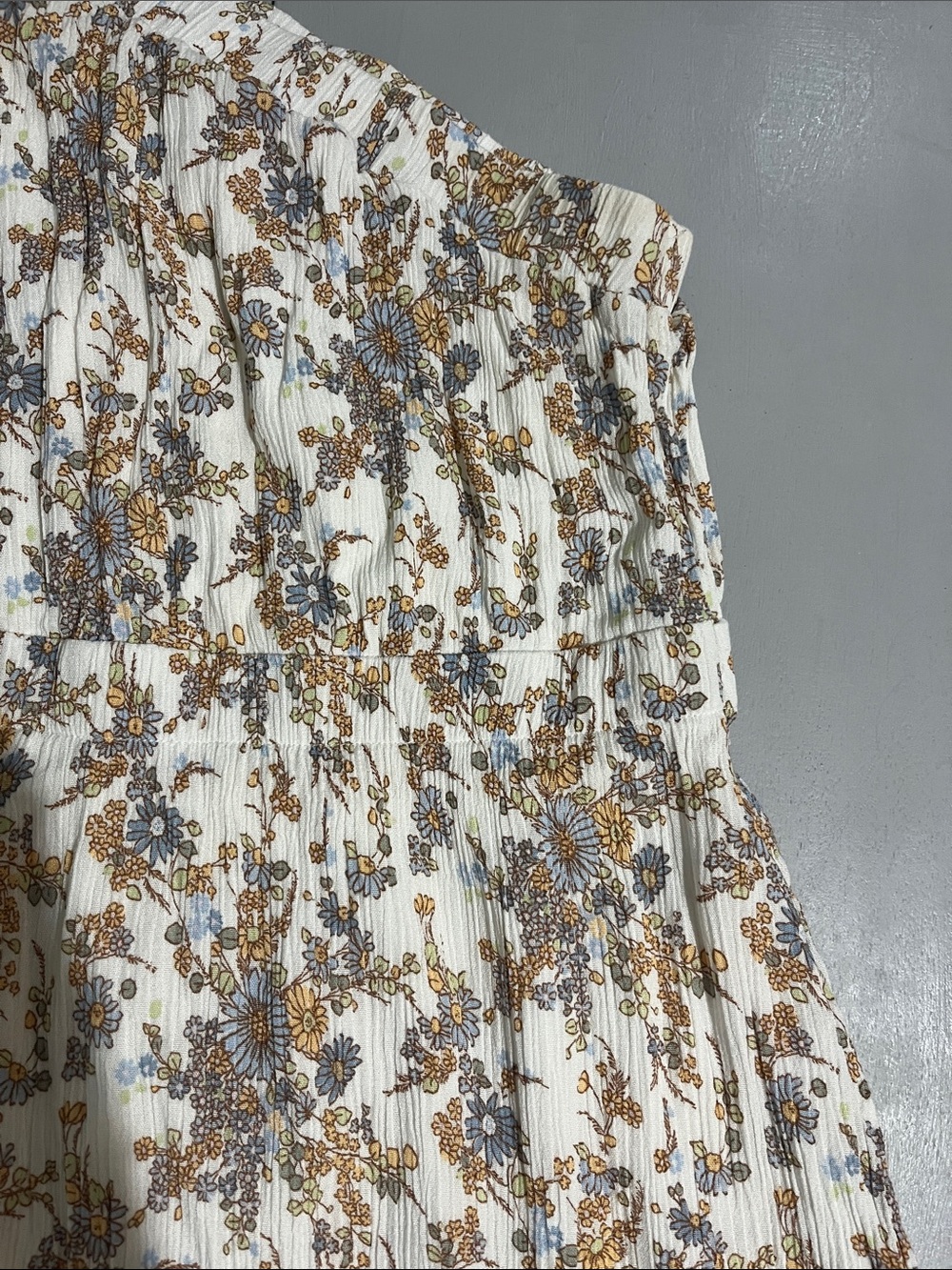 Abercrombie & Fitch Floral Midi Skirt in White, Mustard, and Dusty Blue - Picture 5 of 16
